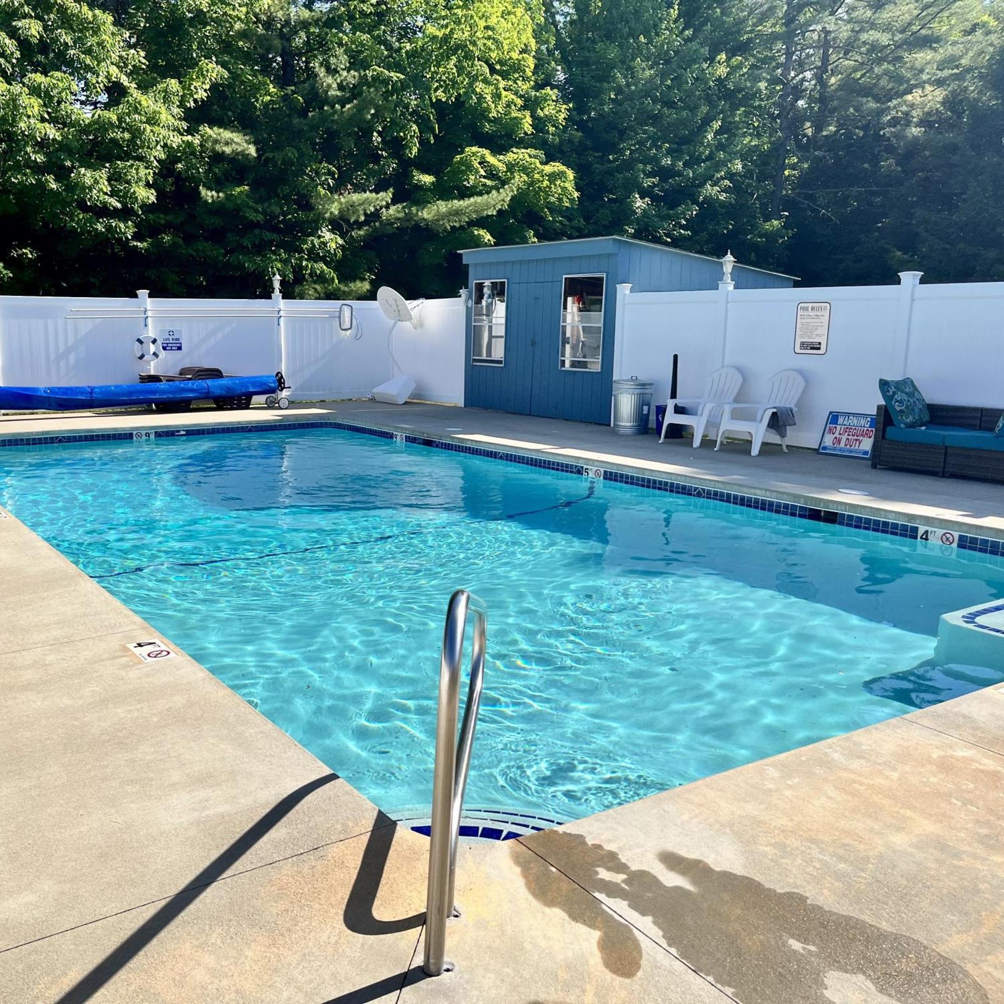 North Colony Motel And Cottages バートレット エクステリア 写真