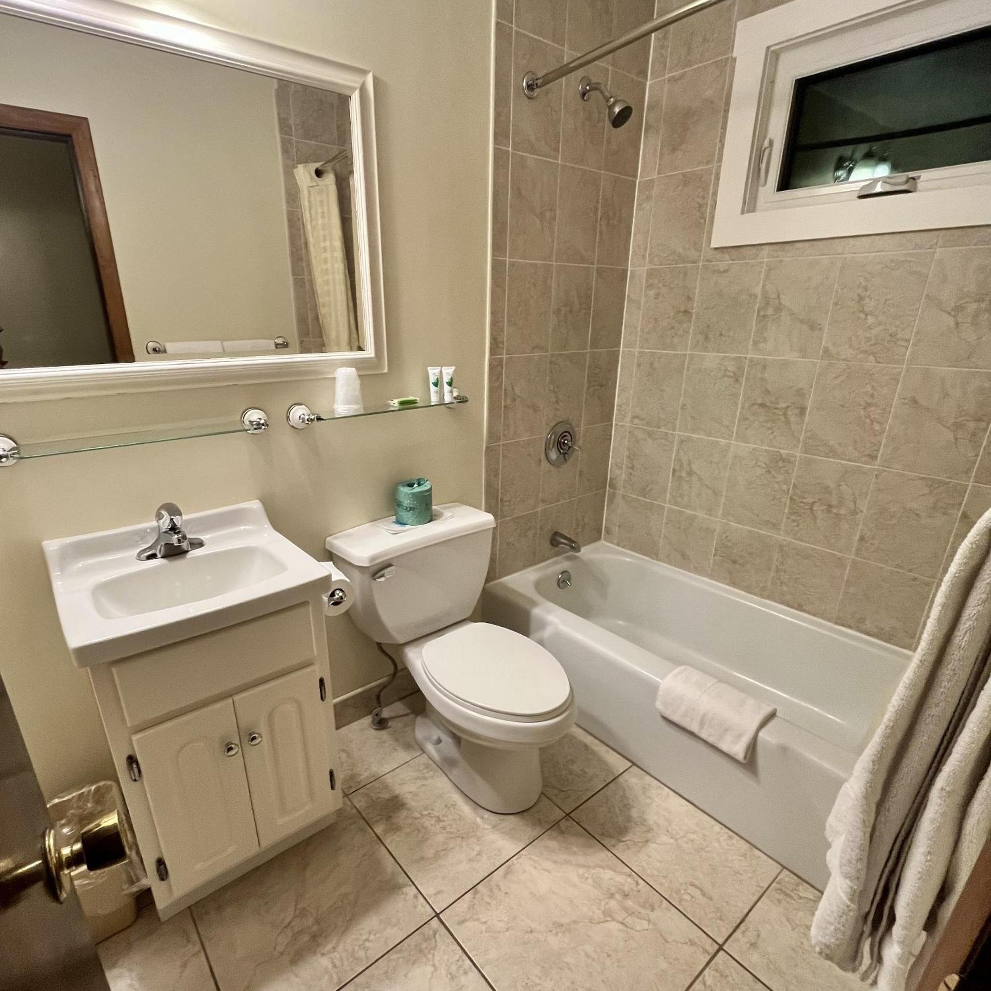 North Colony Motel And Cottages バートレット エクステリア 写真